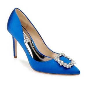 Badgley Mischka Cher Crystal embellished pump size  8.5